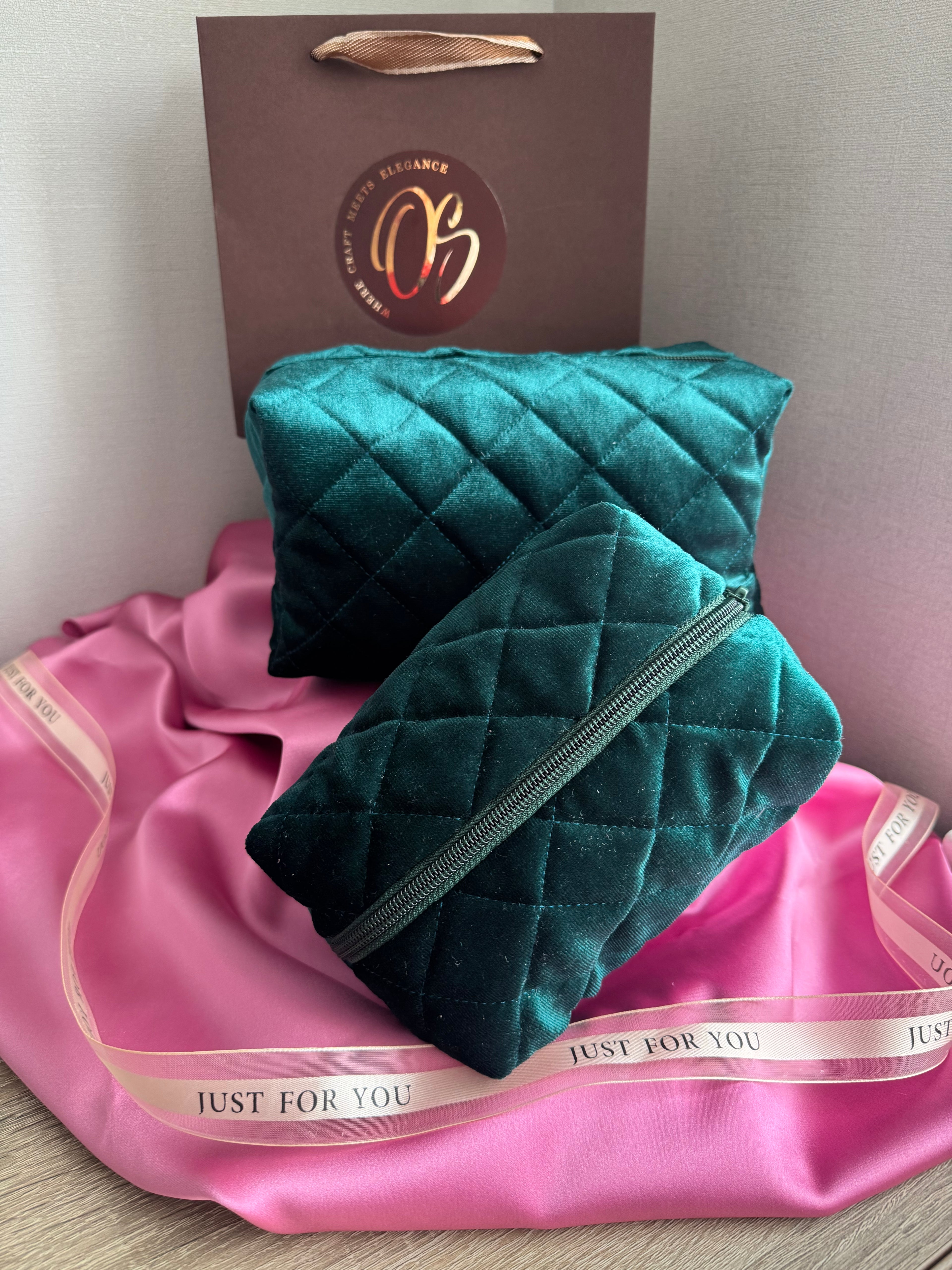 OdeSiu Velvet & Silk Cosmetic Bag – Emerald Green